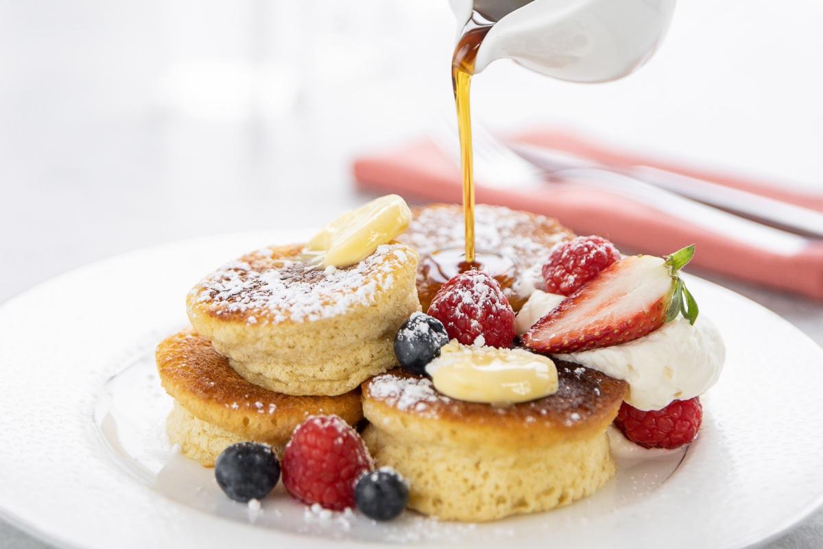 Souffle Pancakes, Sunday Brunch, Nineteen at The Star (image supplied)