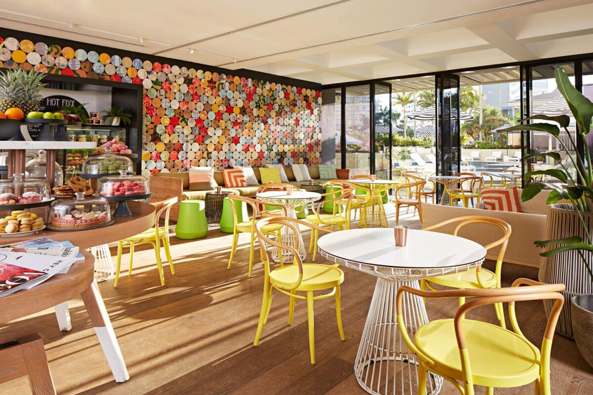 Fixx Cafe and Lounge at QT Gold Coast (image supplied)