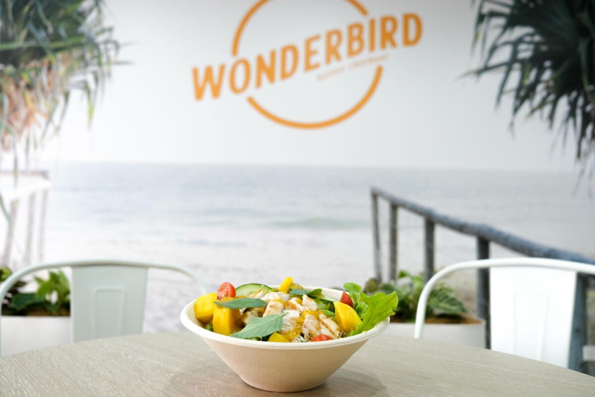 Mango & Basil Chopped Salad with Grilled Chicken, Wonderbird (Image: © 2021 Inside Gold Coast)