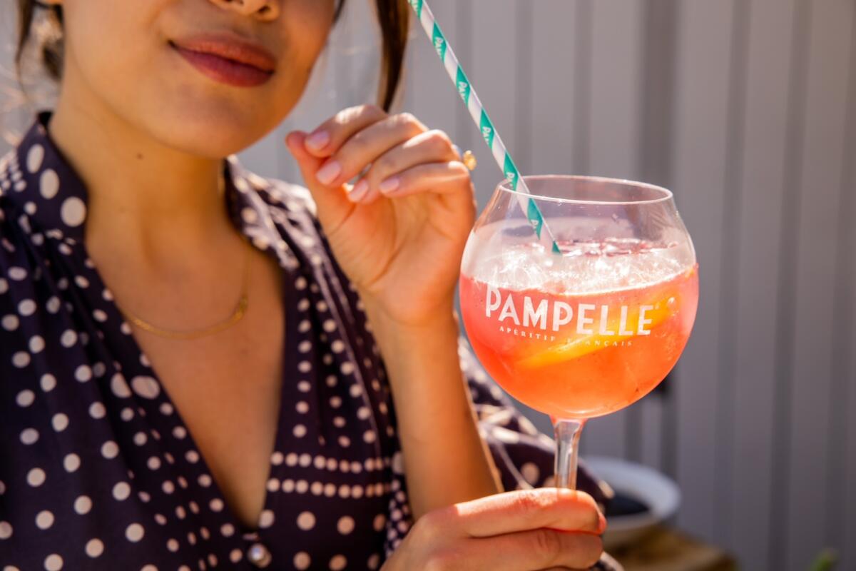 Pampelle Cocktail (image by @elisaromeophotography)