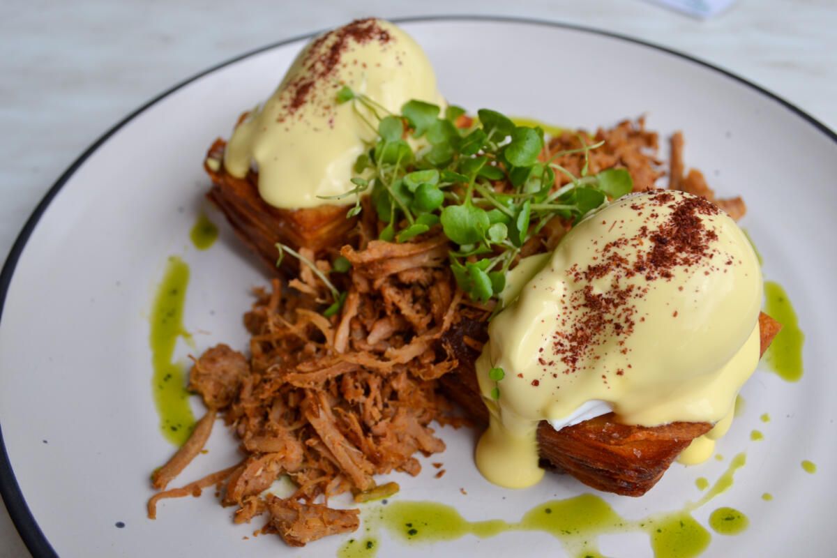 Housemade Potato Hash with Pulled Pork Eggs Benny, Grazeway (Image: © 2022 Inside Gold Coast)