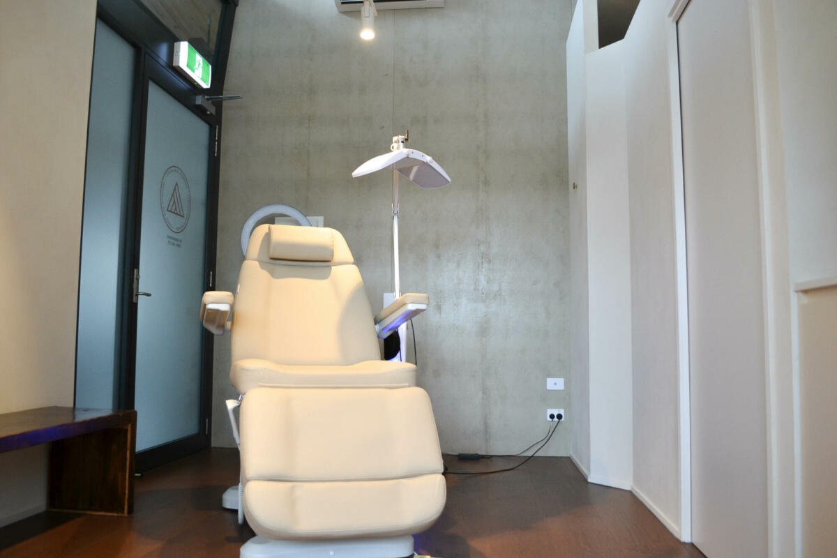 Treatment room, Re/Wind Currumbin (Image: © 2022 Inside Gold Coast)