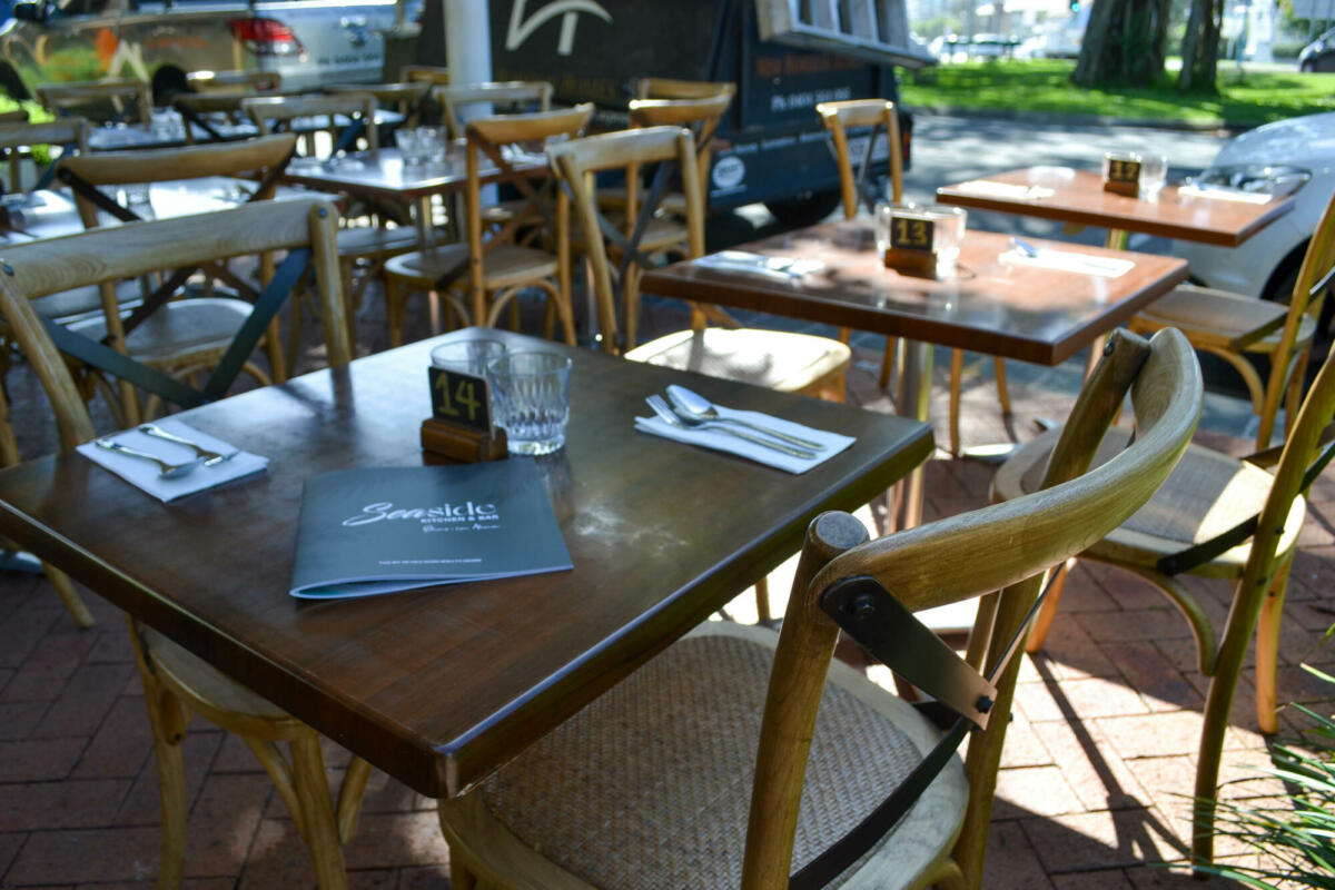 Seaside Kitchen & Bar outdoor seating (Image: © 2022 Inside Gold Coast)