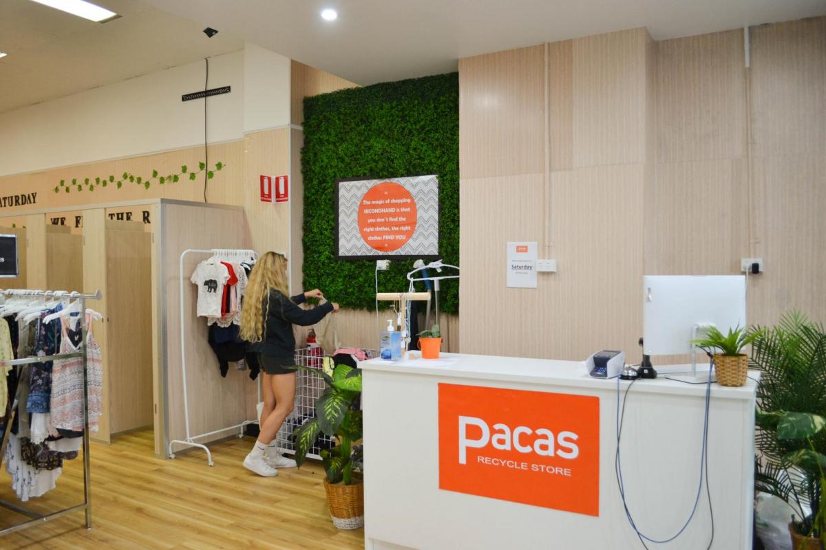 Pacas Recycling Store, entry (Image: © 2022 Inside Gold Coast)