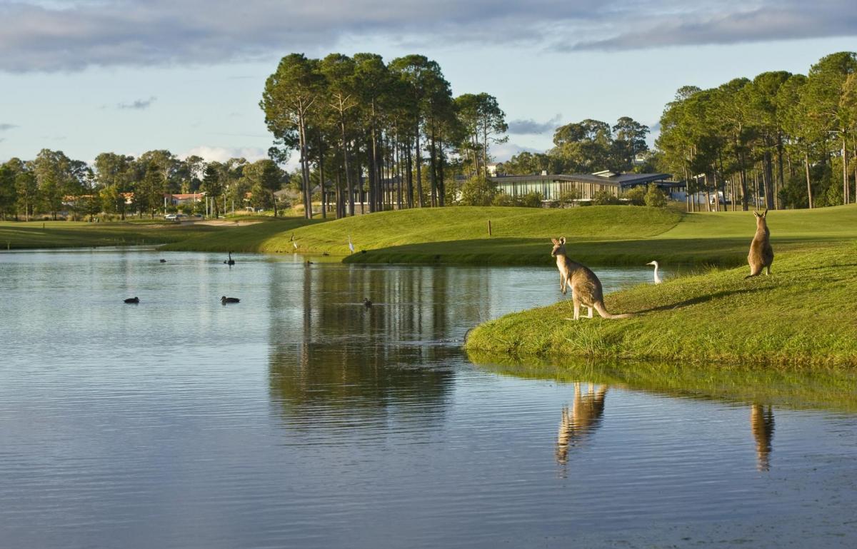 Sanctuary Cove Golf and Country Club (image courtesy of Destination Gold Coast)