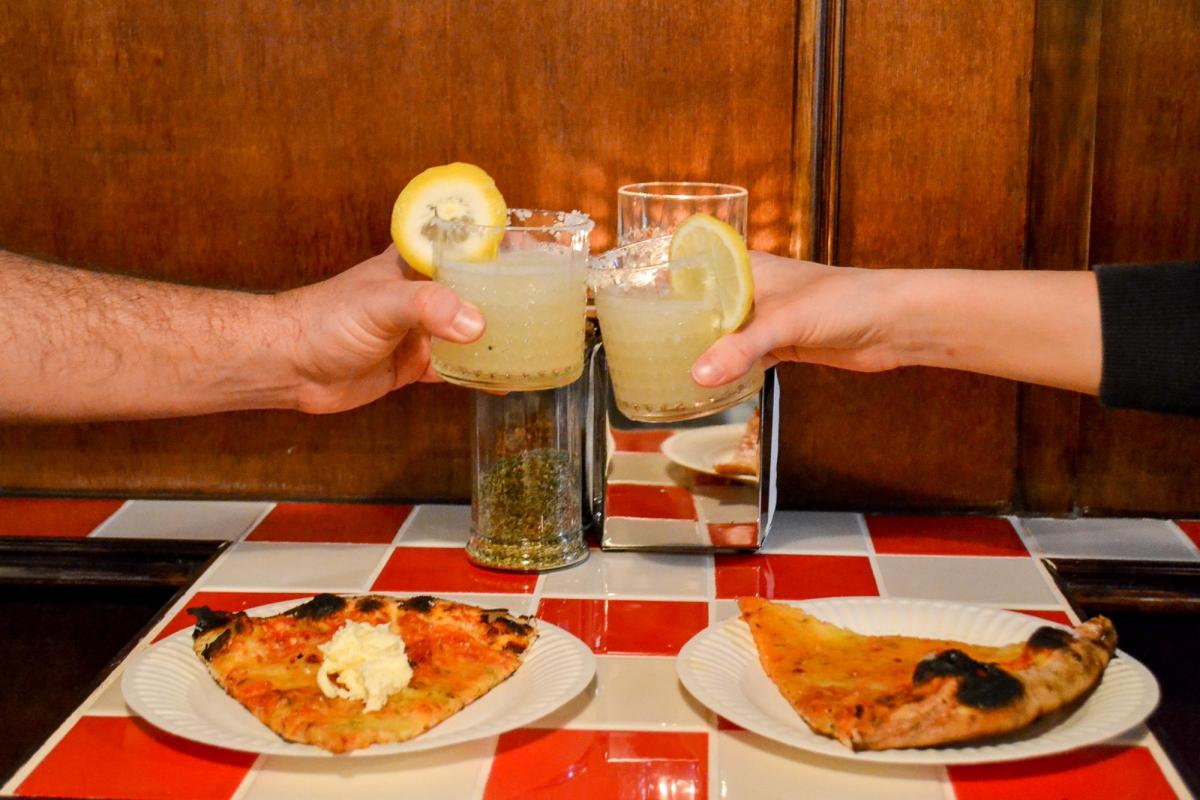 Pizza and margaritas from Franc Jrs. (Image: © 2022 Inside Gold Coast)