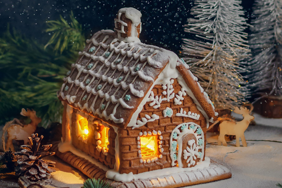 Decorate a Gingerbread House at Madison’s Café & Patisserie (image supplied)