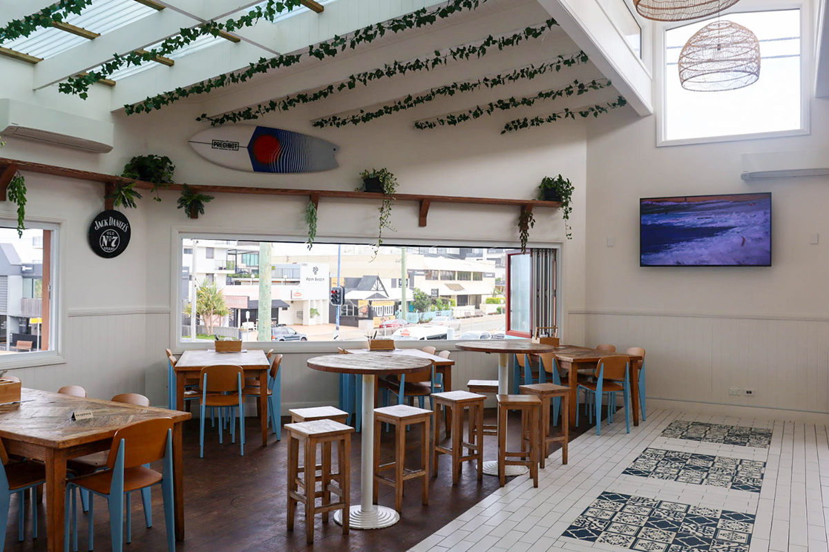 Interior shot of Tank Bar & Dining, Palm Beach (Image: © 2023 Inside Gold Coast)