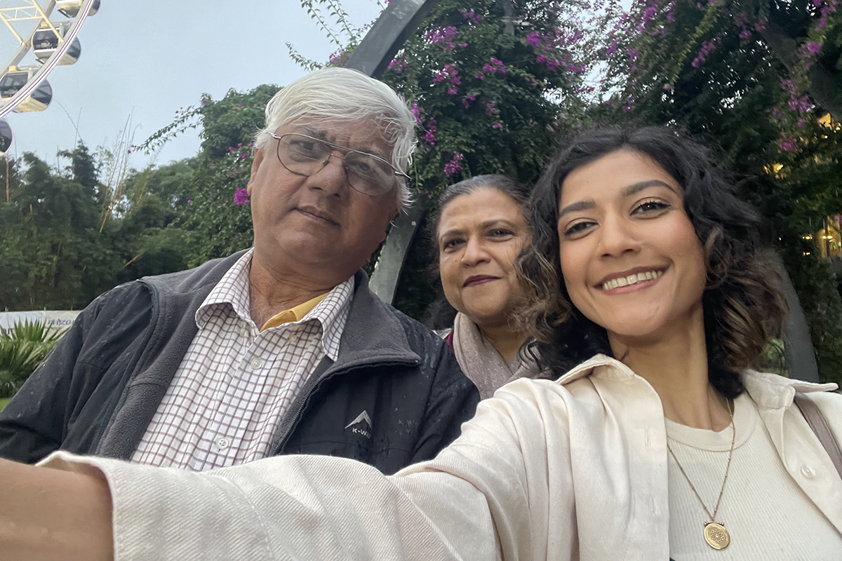 Dr Shabnam Gujadhur with her parents (image supplied)