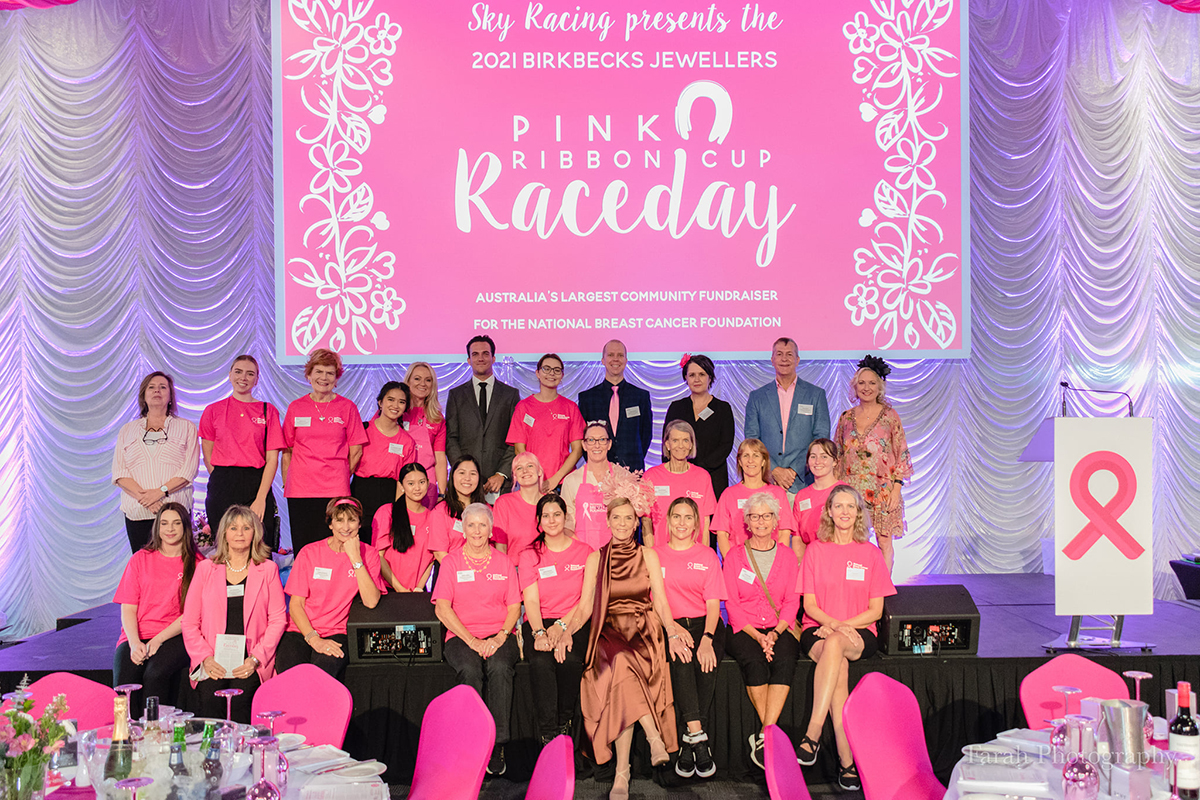 Robyn Cameron with volunteers at Pink Ribbon Race Day (image supplied)