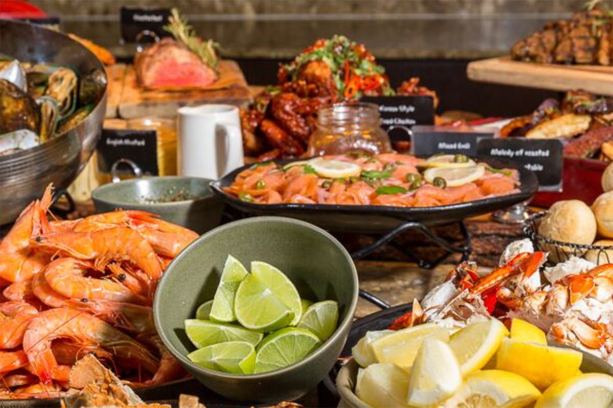 Waves Seafood Buffet, voco Surfers Paradise (image supplied)
