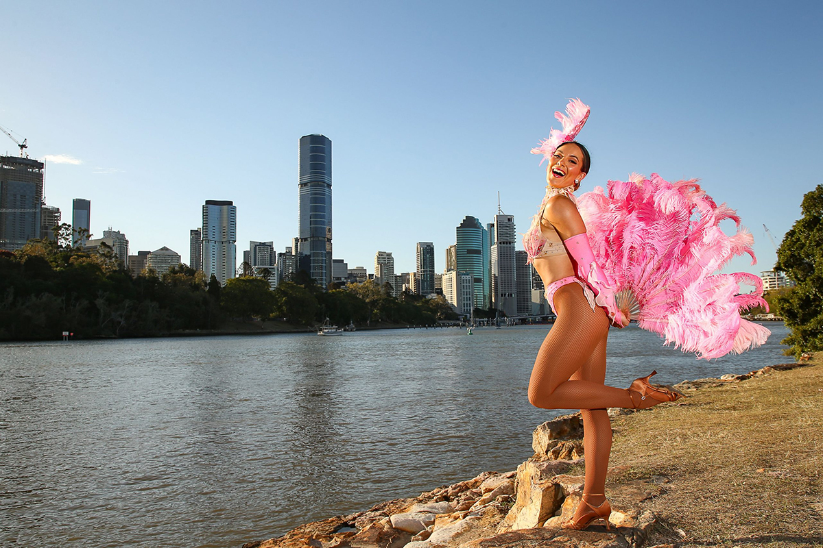 Tori Hasselmeyer, Showgirl, The Pink Flamingo, Brisbane (image by Glenn Campbell)