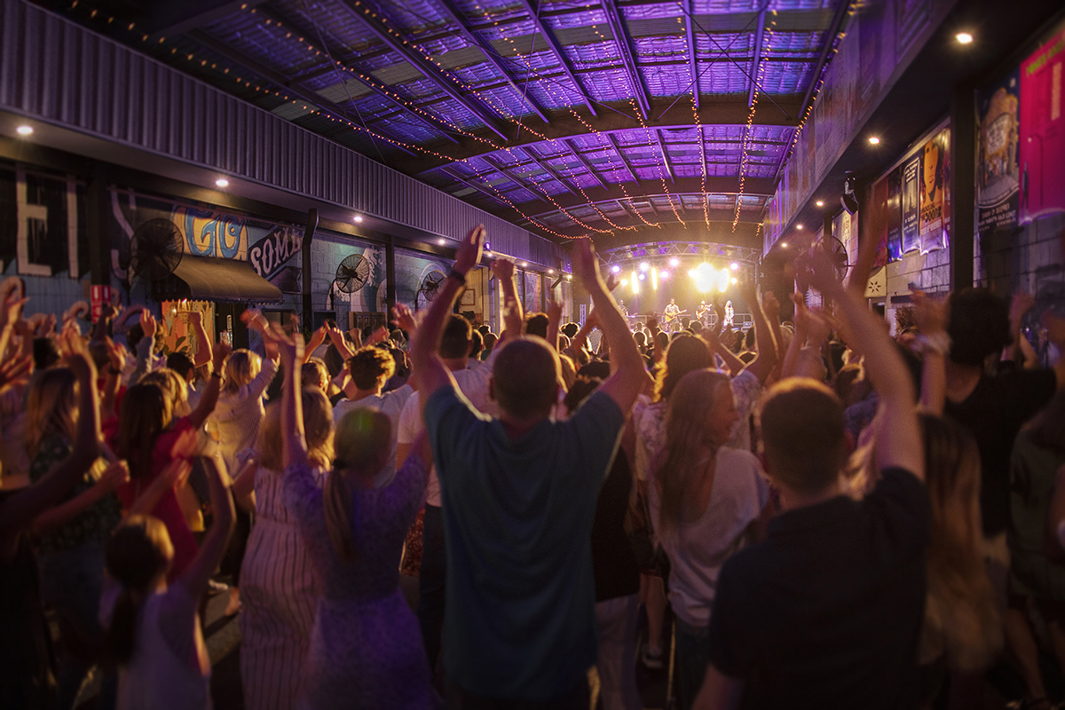 Live Music at Miami Marketta (image supplied by Destination Gold Coast)