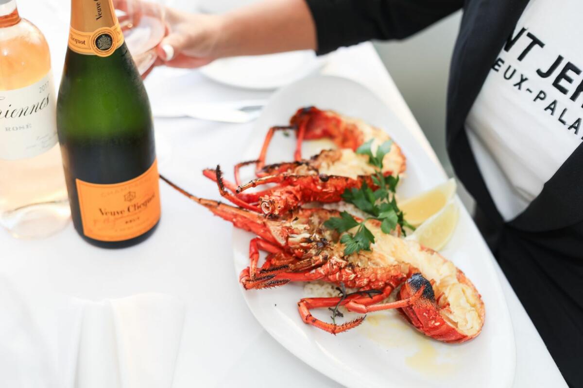 Omeros Bros Seafood Restaurant (image supplied)