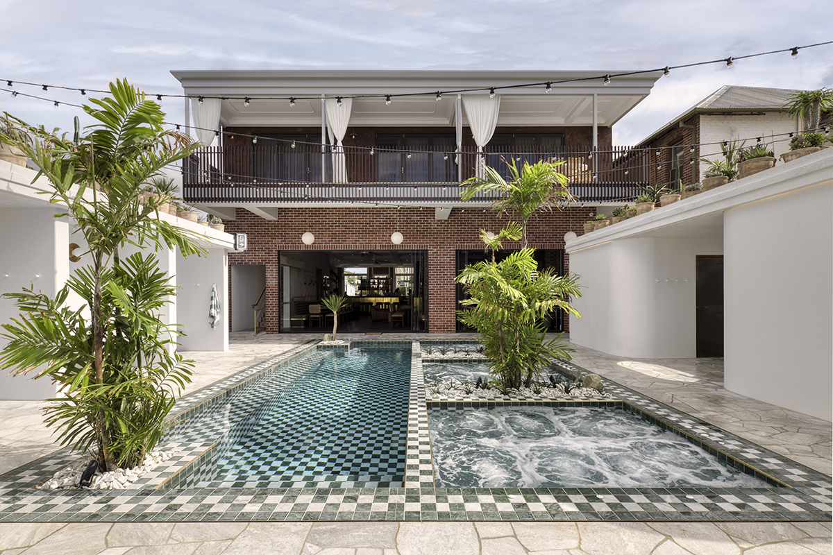 The Bathhouse, The Banya, Mullumbimby (image by Kristian Beek)