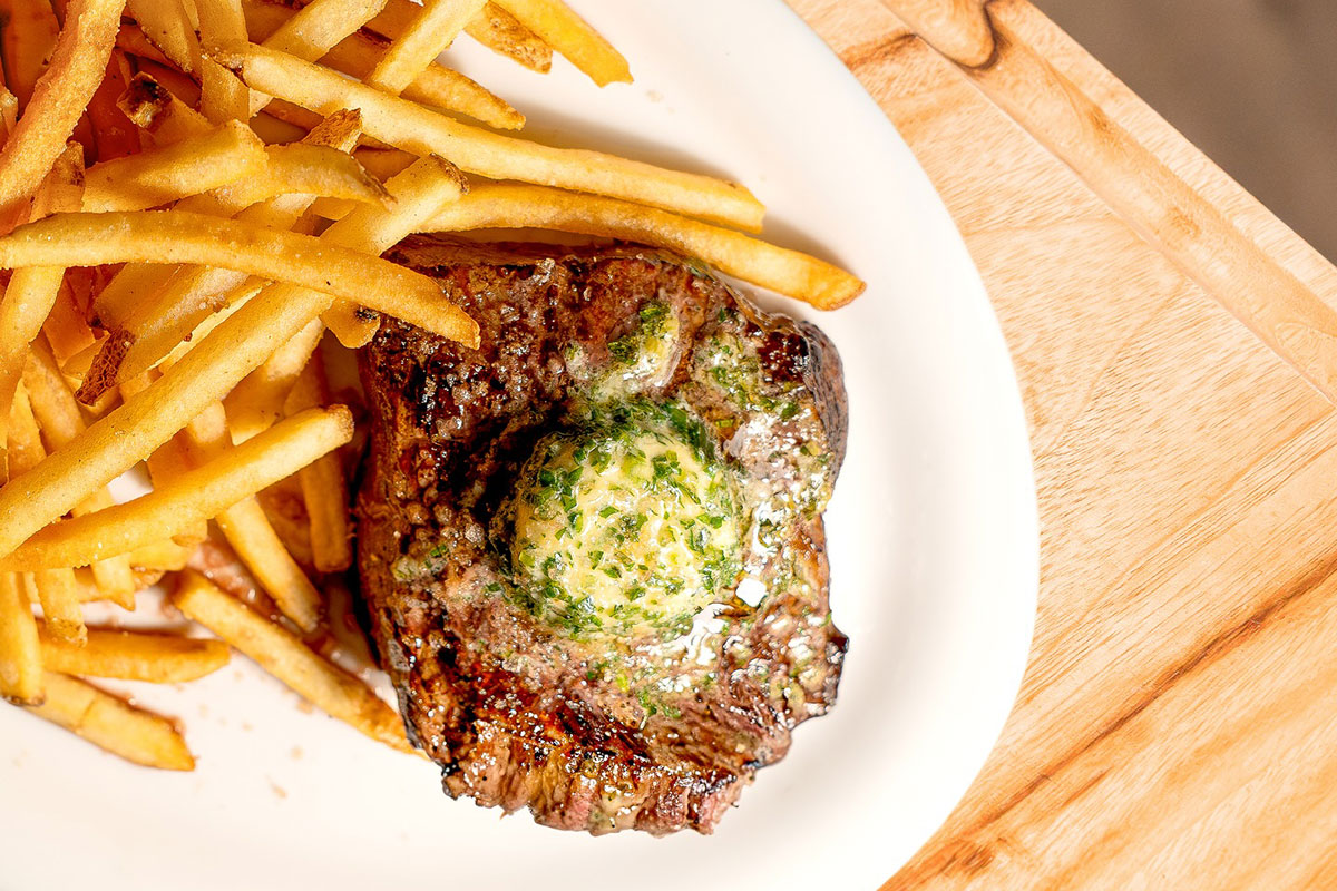 Coast Beach Bar & Kitchen, Surfers Paradise(image supplied)