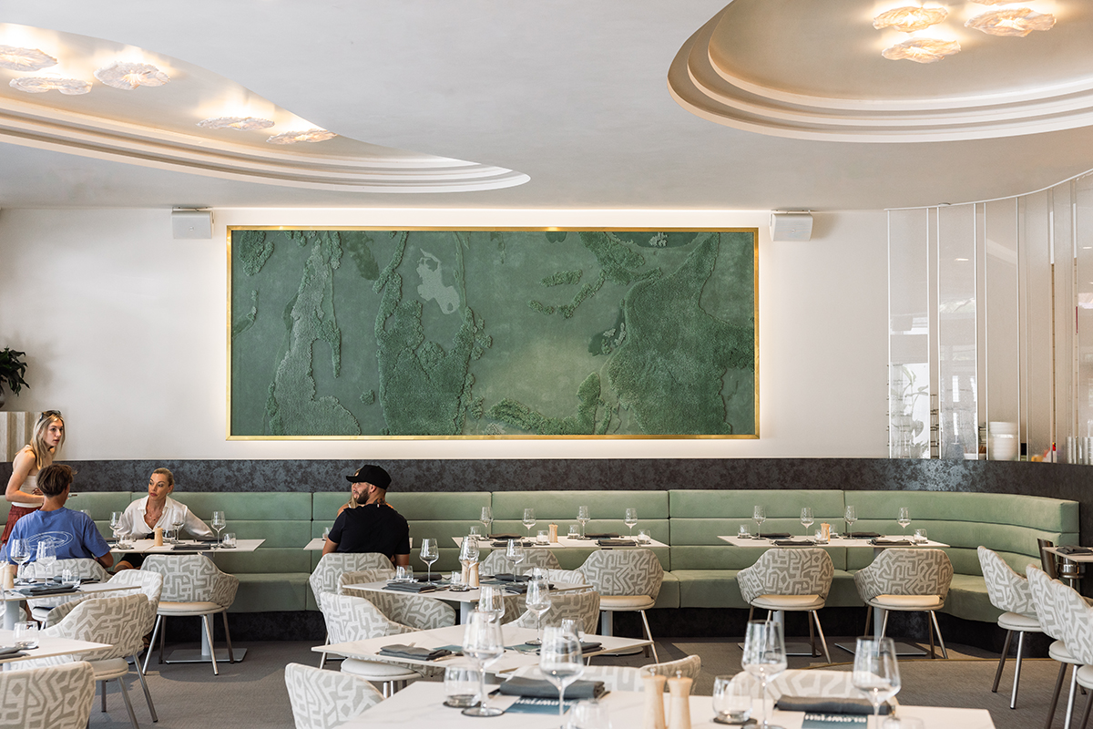BLOWFISH Ocean Grill + Bar, Broadbeach (Image: © 2023 Inside Gold Coast)