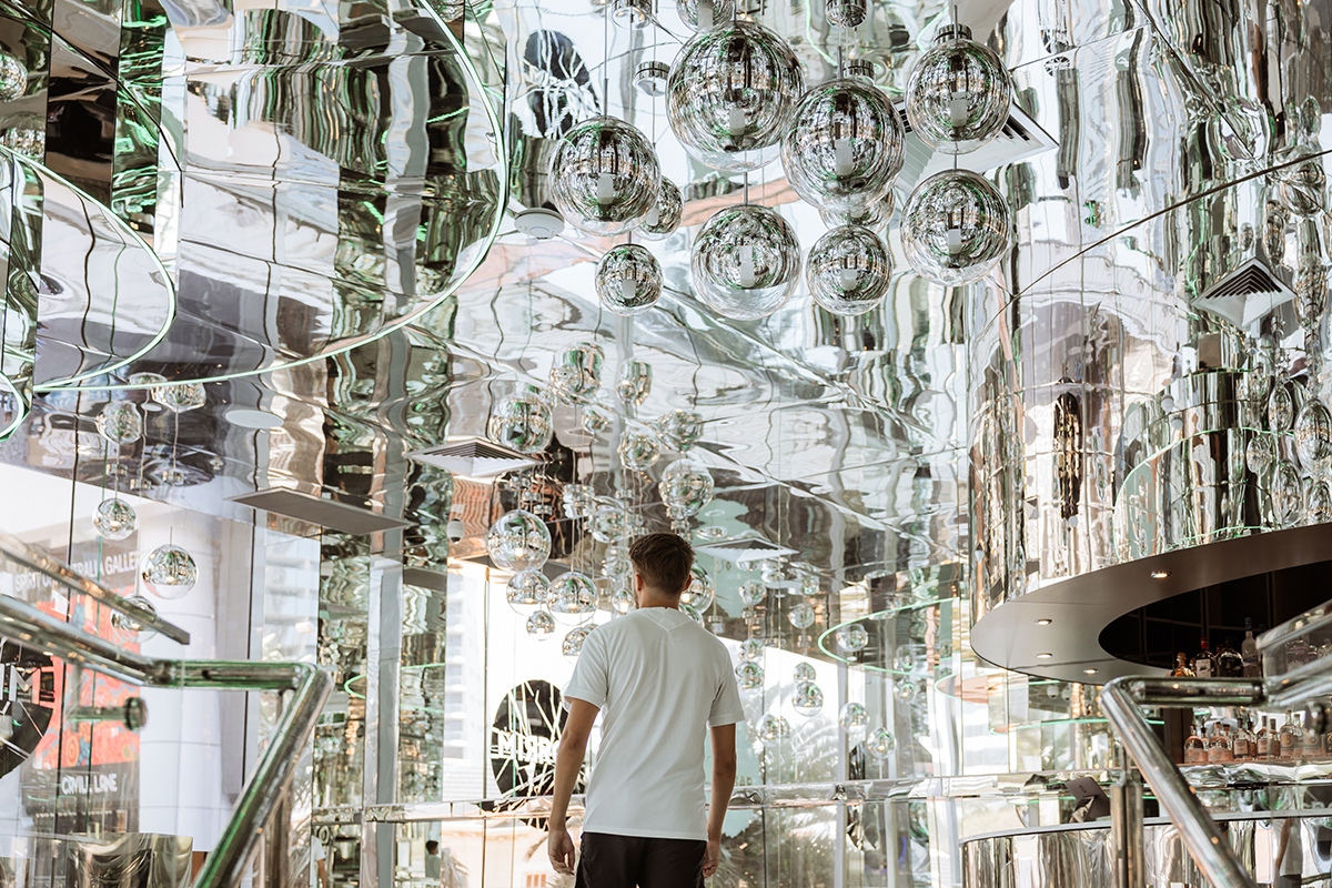 Mirror Bar, Surfers Paradise (Image: © 2024 Inside Gold Coast)