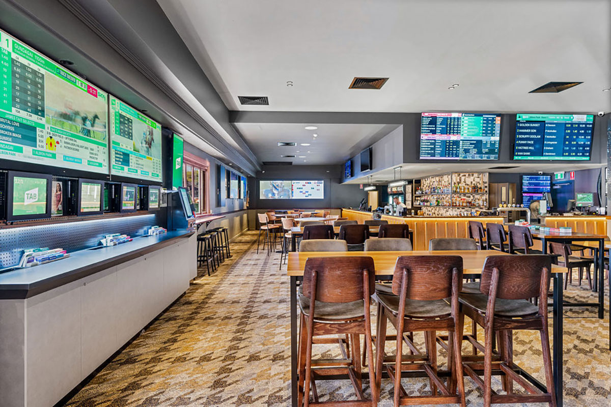Hope Island Tavern, Hope Island (image supplied)