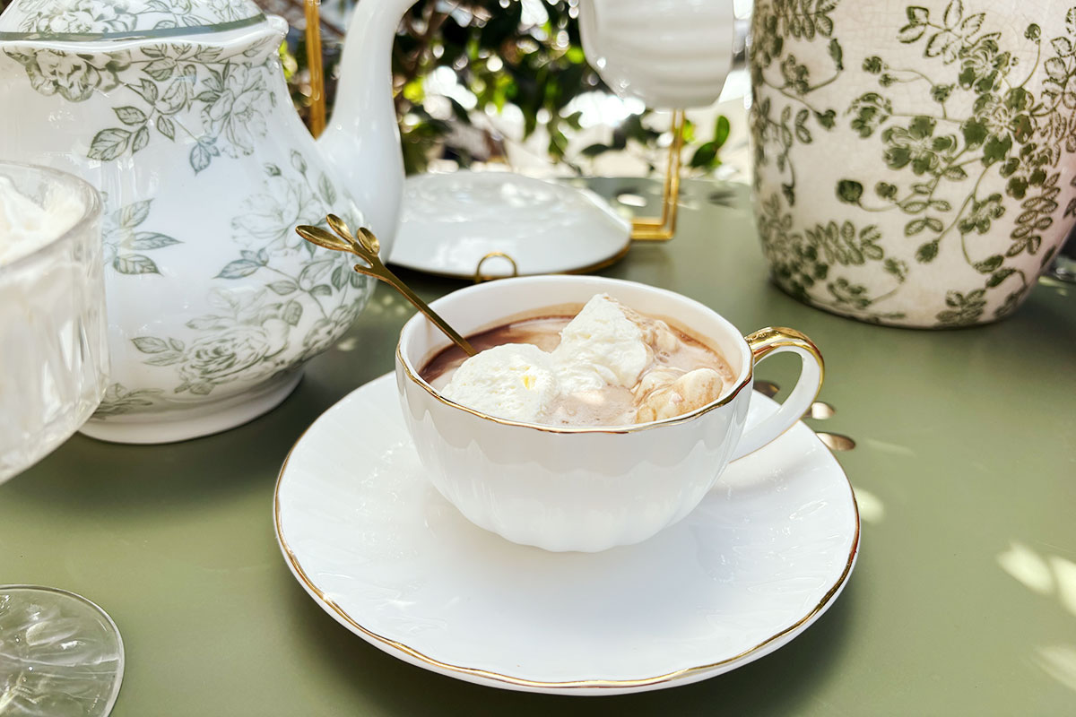 Parisian Hot Chocolate at Tarte Tea Garden, Currumbin (Image: © 2025 Inside Gold Coast)