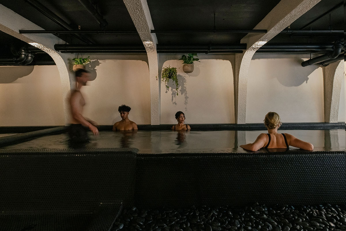 Navia Bathhouse, Byron Bay (image by Elise Hassey)