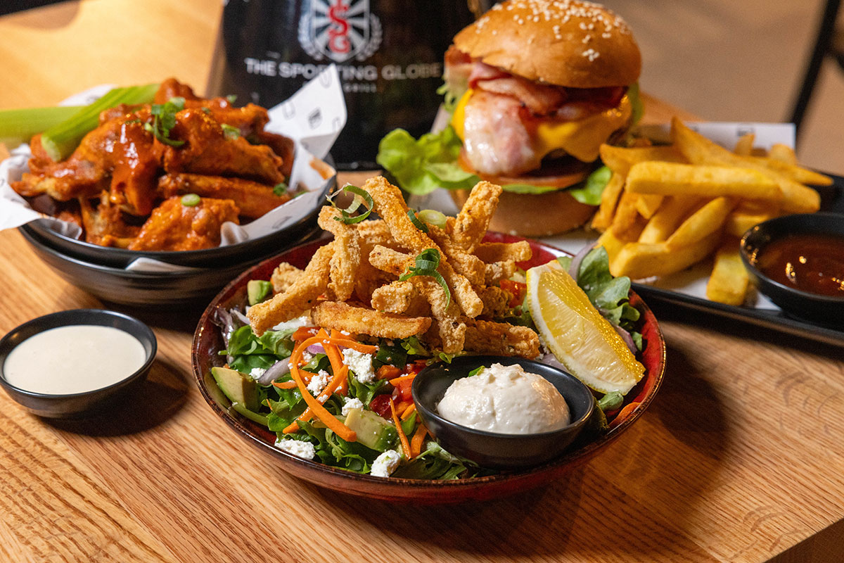 Food at The Sporting Globe (image supplied)