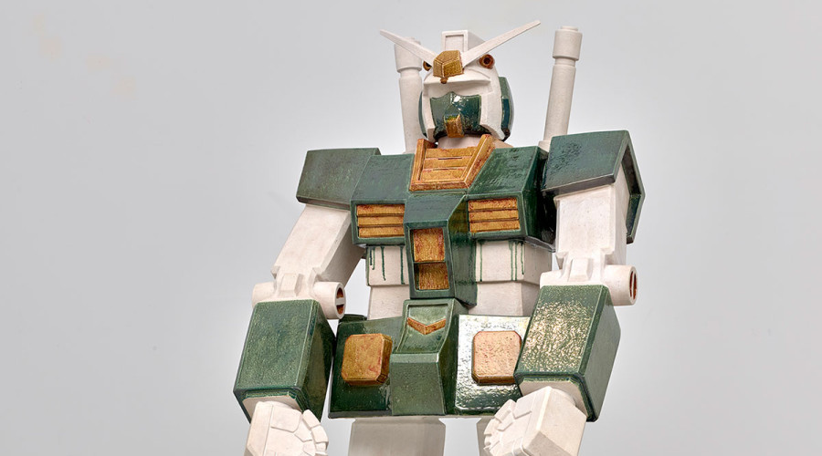 Kung Wen-Yi, RX78-2 2015, ceramic. Image courtesy of the Artist and the White Rabbit Collection, Sydney.