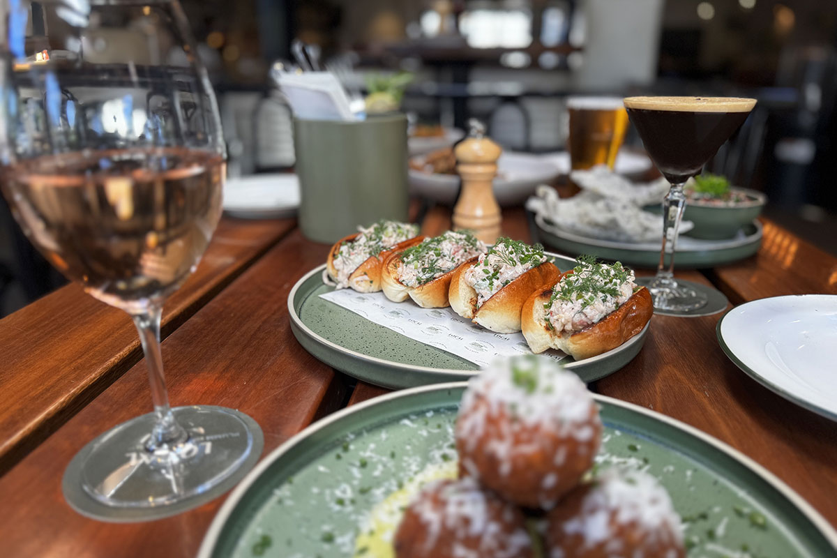 Bottomless Lunch at Local, Burleigh Heads (image supplied)
